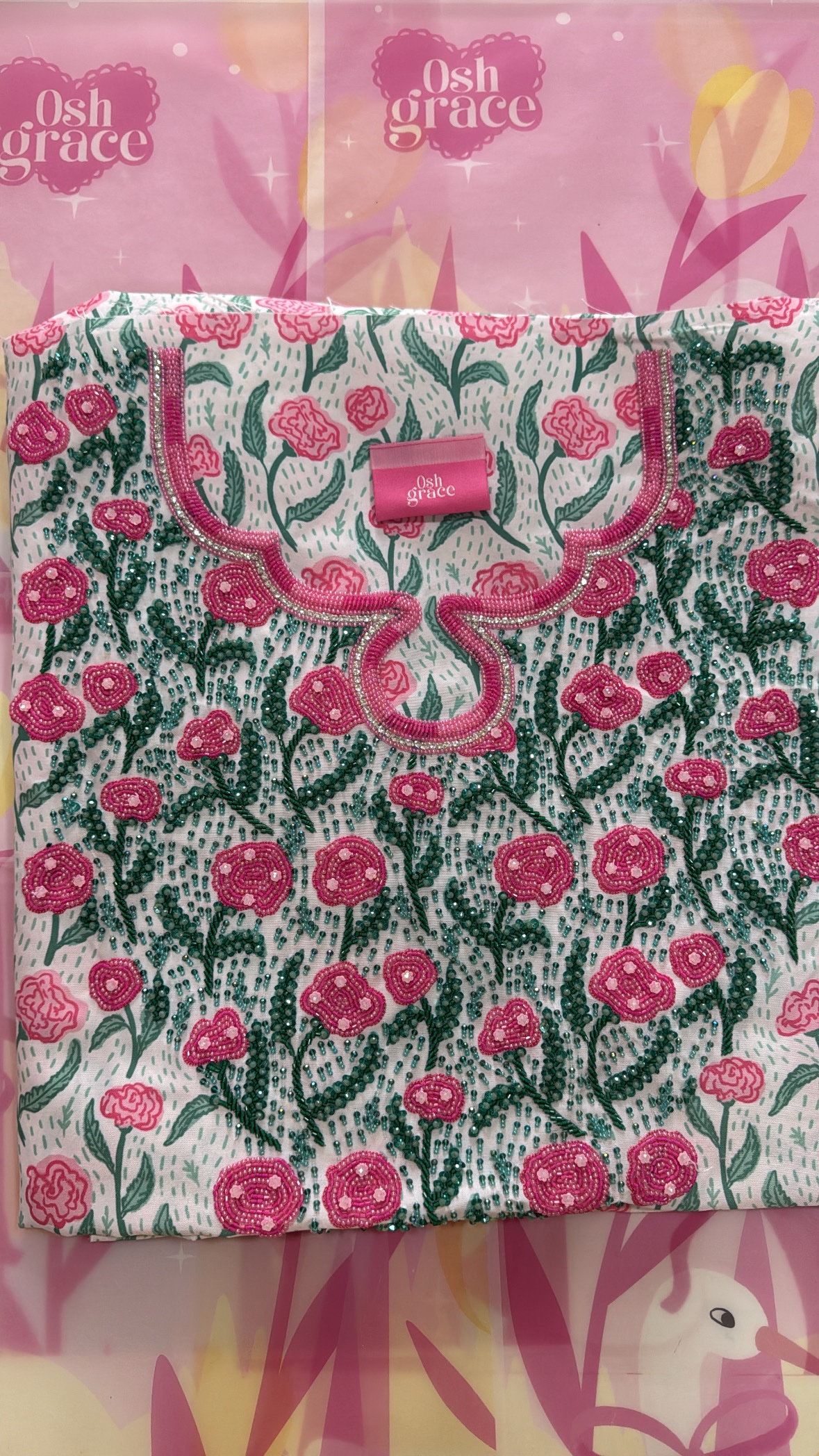 05ef57f3-02b1-40b6-bd42-5e3e68d3557a โฆPink and green ๐บ๐ง๐ปโโ๏ธ๐โฉ - ุงูุตูุฑุฉ โฆ1โฉ